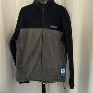 Columbia Men's Black and Gray Fleece Jacket NWT